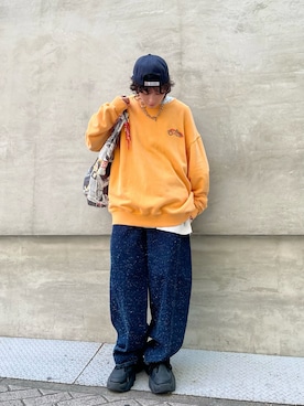 「アイテム（ハンドバッグ）」を使った、Desigual心斎橋STAFFさん（メンズ・160cm）の秋コーディネート