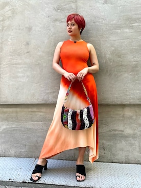 「Desigual（デシグアル）のカラフルパッチワーク×ウェーブキルティング（Shoulderbag、レッド系）」を使った、Desigual心斎橋STAFFさん（レディース・163cm）の夏コーディネート
