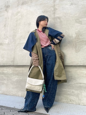 「アイテム（折りたたみ傘）」を使った、Desigual心斎橋STAFFさん（レディース・153cm）の秋コーディネート