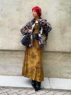 「Desigual（デシグアル）のマルチテキスタイル パッチワーク ジャケット（ブルゾン、グリーン系）」を使った、Desigual心斎橋STAFFさん（レディース・162cm）の秋コーディネート