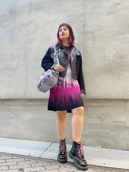 新品タグ付き☆デシグアル　バイカージャケット　ライダースジャケット　花柄　総柄 新品タグ付き☆デシグアル バイカージャケット ライダースジャケット