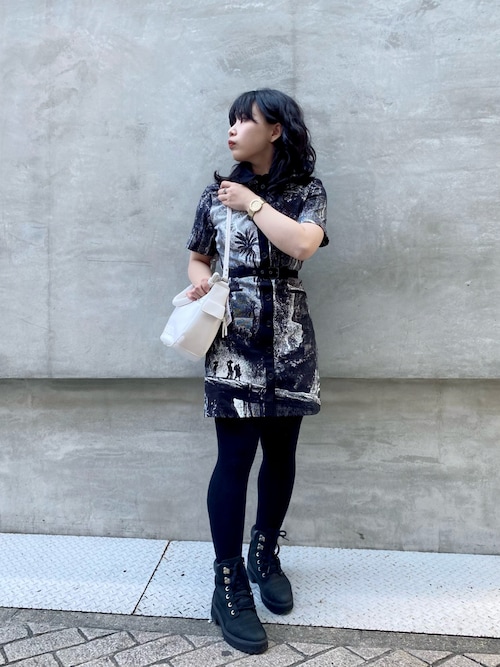 クリスチャン・ラクロワのリトグラフシャツドレス（ワンピース