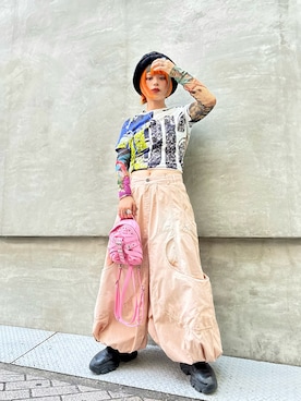 「アイテム（バックパック/リュック）」を使った、Desigual心斎橋STAFFさん（レディース・156cm）の秋コーディネート
