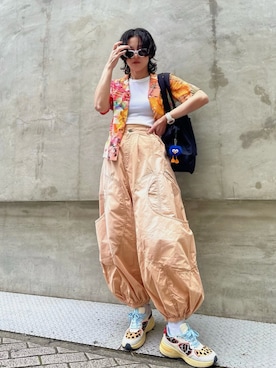 「H&M（エイチ・アンド・エム）のアイテム」を使った、Desigual心斎橋STAFFさん（レディース・160cm）の春コーディネート