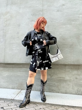 「アイテム（ライダースジャケット）」を使った、Desigual心斎橋STAFFさん（レディース・153cm）の夏コーディネート