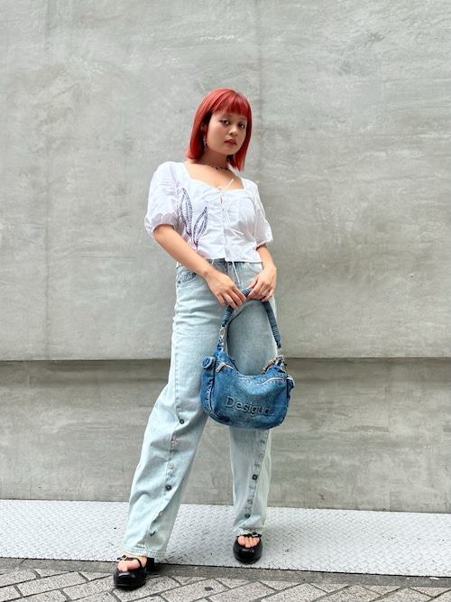 デシグアル Desigual ワイドデニム Sサイズ ヴィンテージグラフィックパッチ付き ワイドデニムパンツ