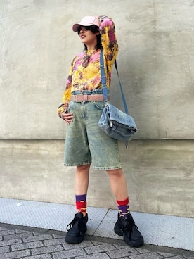 「Desigual（デシグアル）のフローラル タイダイ プリント 長袖Tシャツ（Tシャツ/カットソー、イエロー系）」を使った、Desigual心斎橋STAFFさんの春コーディネート
