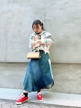 「アイテム（スウェット）」を使った、Desigual心斎橋STAFFさん（レディース・153cm）の夏コーディネート