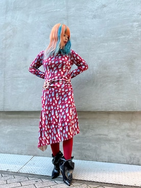 「アイテム（ワンピース/ドレス、レッド系）」を使った、Desigual心斎橋STAFFさん（レディース・156cm）の秋コーディネート