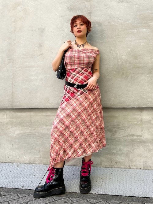 Desigual（デシグアル） ワンピース ピンクマルチトーンチェックパッチ
