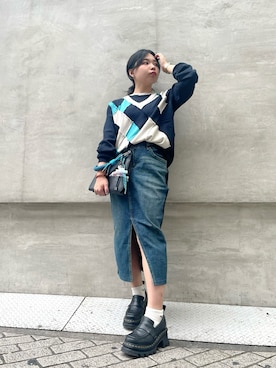 「アイテム（チャーム）」を使った、Desigual心斎橋STAFFさん（レディース・153cm）の秋コーディネート