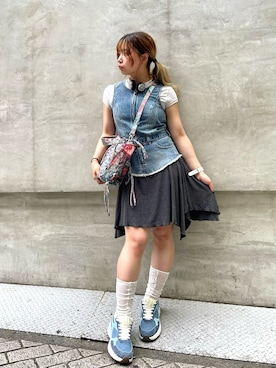 「Desigual（デシグアル）のBOYS LIE メタリックハートTシャツ（T Shirts、ブルー系）」を使った、Desigual心斎橋STAFFさん（レディース・163cm）の夏コーディネート