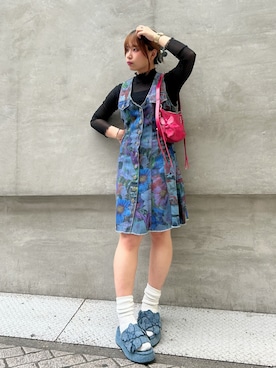 「Desigual（デシグアル）のフラワーデニムフレアワンピ（ワンピース、ブルー系）」を使った、Desigual心斎橋STAFFさんの春コーディネート