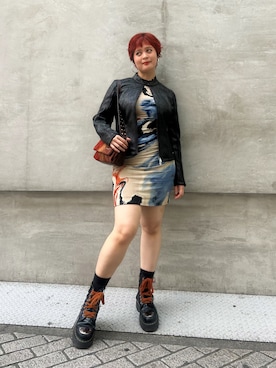 「Desigual（デシグアル）のマオカラー モダン フェイクレザー ジャケット（ライダースジャケット、ブラック系）」を使った、Desigual心斎橋STAFFさんの春コーディネート