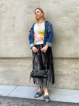 「Desigual（デシグアル）のアイテム（デニムジャケット）」を使った、Desigual心斎橋STAFFさん（レディース・162cm）の夏コーディネート