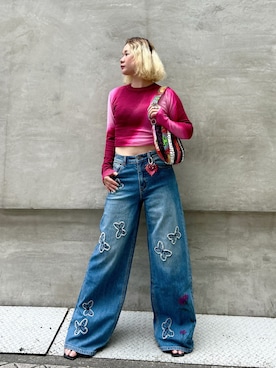 「Desigual（デシグアル）のカラフルパッチワーク×ウェーブキルティング（ショルダーバッグ、レッド系）」を使った、Desigual心斎橋STAFFさん（レディース・158cm）の夏コーディネート