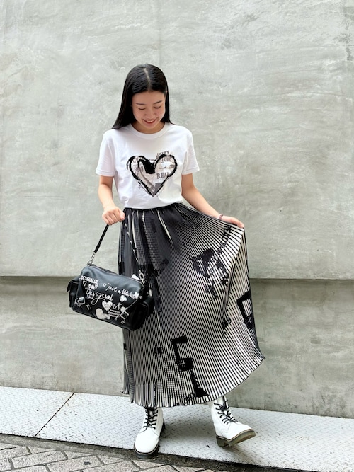 Desigual（デシグアル） スカート 新聞柄シアープリーツミディスカート