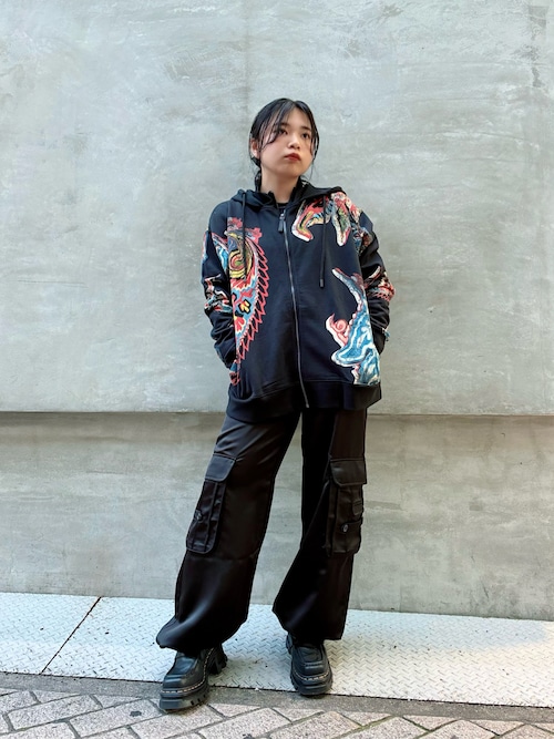 アートモチーフ ジップアップパーカー ラクロワプリント