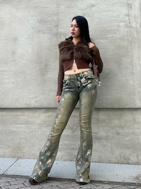「Desigual（デシグアル）の【Desigual × マリア・エコステ】Floral print flare denim / フローラルプリントフレアデニム（デニムパンツ、ブルー系）」を使った、Desigual心斎橋STAFFさん（レディース・162cm）の秋コーディネート