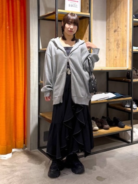 「アイテム（タンクトップ）」を使った、Sakiさん（レディース・156cm）の春コーディネート