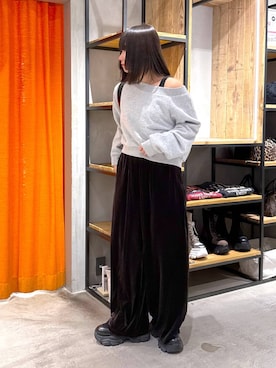 「アイテム（スウェット）」を使った、Sakiさん（レディース・156cm・20代）の冬コーディネート