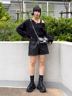 「PAGEBOY（ページボーイ）の【選べる着丈/前後2WAY/マシンウォッシャブル】マルチWAYネックプルオーバー/ニット（ニット/セーター）」を使った、Sakiさん（レディース・156cm）の秋コーディネート