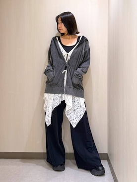 「アイテム（スウェットパンツ）」を使った、Sakiさん（レディース・156cm・20代）の秋コーディネート