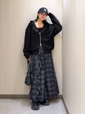 「アイテム（パーカー）」を使った、Sakiさん（レディース・156cm・20代）の秋コーディネート