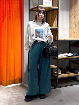 「PAGEBOY（ページボーイ）のデカポウラケパンツ【4color・2size】（スウェットパンツ、グリーン系）」を使った、Sakiさん（レディース・156cm）の春コーディネート