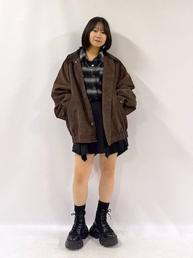 「PBLIM（ページボーイリム）の《UNISEX》ソフトスウェードブルゾン（ブルゾン）」を使った、Sakiさん（レディース・156cm）の秋コーディネート