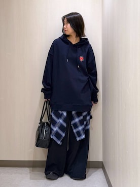 「アイテム（スウェットパンツ）」を使った、Sakiさん（レディース・156cm・20代）の秋コーディネート