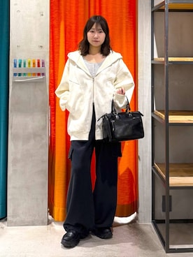 「PAGEBOY（ページボーイ）のアイテム（パンツ）」を使った、Sakiさん（レディース・156cm）の春コーディネート