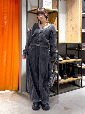 「PAGEBOY（ページボーイ）のプラットチャンキースニーカー（スニーカー、ブラック系）」を使った、Sakiさん（レディース・156cm）の春コーディネート