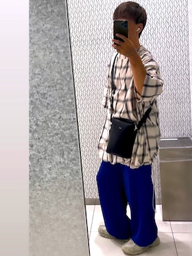 「Lui's（ルイス）のアイテム（バッグ）」を使った、志賀さん（メンズ・169cm）の春コーディネート