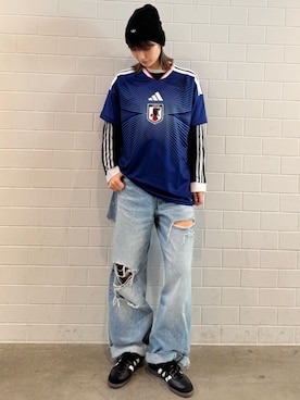 「adidas（アディダス）のサッカー日本代表 2026 ホーム レプリカ ユニフォーム / adidas（Tシャツ/カットソー）」を使った、AGさん（レディース・174cm）の秋コーディネート