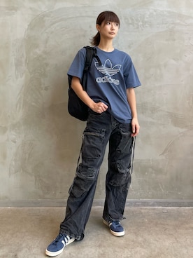 「アディダスオリジナルス」｜「アイテム（バックパック/リュック）」を使った、AGさん（レディース・174cm）の春コーディネート