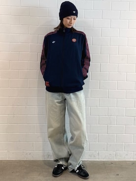 「アイテム（ジャージ）」を使った、AGさん（レディース・174cm）の冬コーディネート