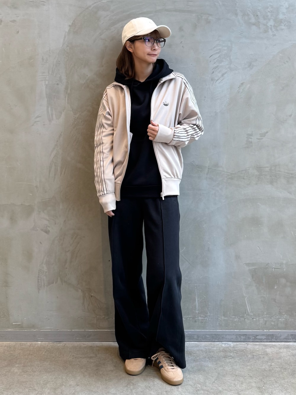 AG(アディダス オリジナルスショップ 福岡)｜adidasのジャージを使った 
