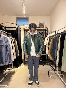 「アイテム（ライダースジャケット）」を使った、Yusukeさん（メンズ・170cm）の秋コーディネート