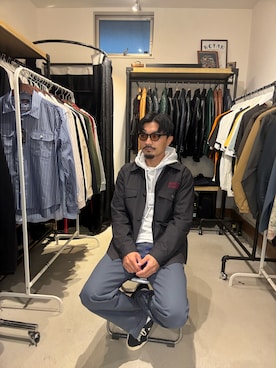 「アイテム（チノパンツ）」を使った、Yusukeさん（メンズ・170cm）の秋コーディネート