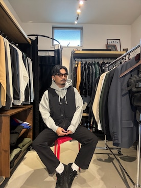 「アイテム（ダウンベスト）」を使った、Yusukeさん（メンズ・170cm）の秋コーディネート