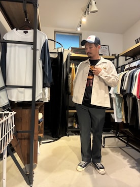 「VIVIFY（ビビファイ）のピアス/ツイスト×ツイスト/シルバー×ブラス×カッパー（ピアス（片耳用）、シルバー系）」を使った、Yusukeさん（メンズ・170cm）の夏コーディネート