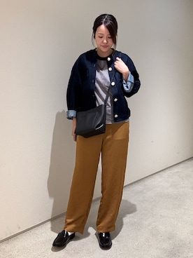 「アイテム（ノーカラージャケット）」を使った、erikaさん（レディース・153cm）の秋コーディネート