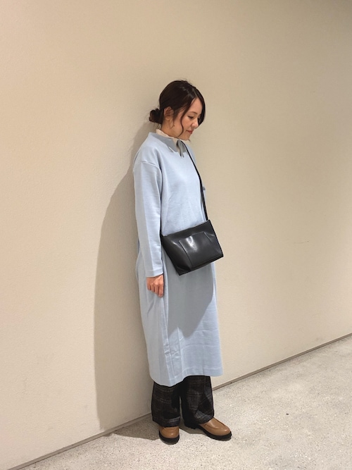 collex（コレックス） ワンピース ウール混 バックフォルム前スリット