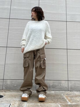 「DANKE SCHON（ダンケシェーン）のDankeSchon/ダンケシェーン/フェザーモールニットトップス（ニット/セーター、ホワイト系）」を使った、じゅりさん（レディース・148cm）の冬コーディネート