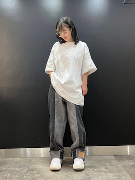 「リメイクデニム」｜「アイテム（Tシャツ/カットソー）」を使った、じゅりさん（レディース・148cm）の春コーディネート