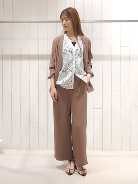 「INDIVI（インディヴィ）の【洗える／トレンド】マニッシュレースベスト（ベスト、ホワイト系）」を使った、SHOさん（レディース・173cm）の夏コーディネート