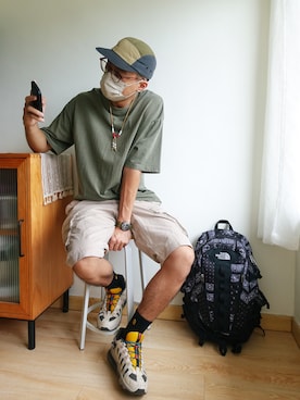 「オリーブ」｜「アイテム（腕時計）」を使った、fio____ さん（メンズ・180cm）の秋コーディネート