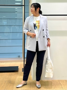 「アイテム（スーツジャケット、グレー系）」を使った、shimaさん（レディース・156cm）の春コーディネート