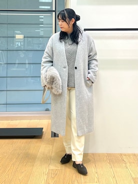 「INDIVI（インディヴィ）の【軽量／ウール混】ライトフォルム ロングコート（ノーカラーコート、グレー系）」を使った、shimaさん（レディース・156cm）の冬コーディネート